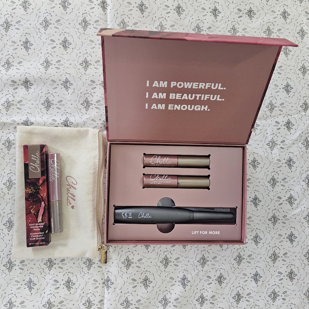 Chella Heated Eyelash Curler Bundle